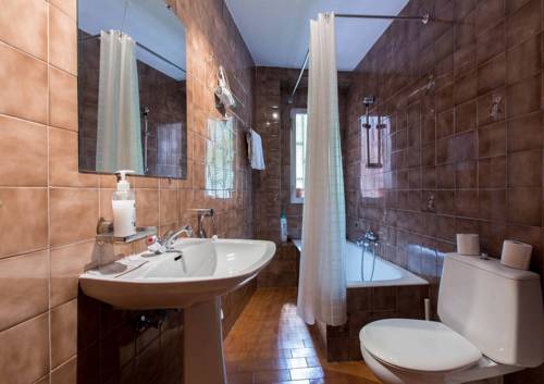 Imagen de la habitación del Apartamentos Village Apartments Avenida America. Foto 6