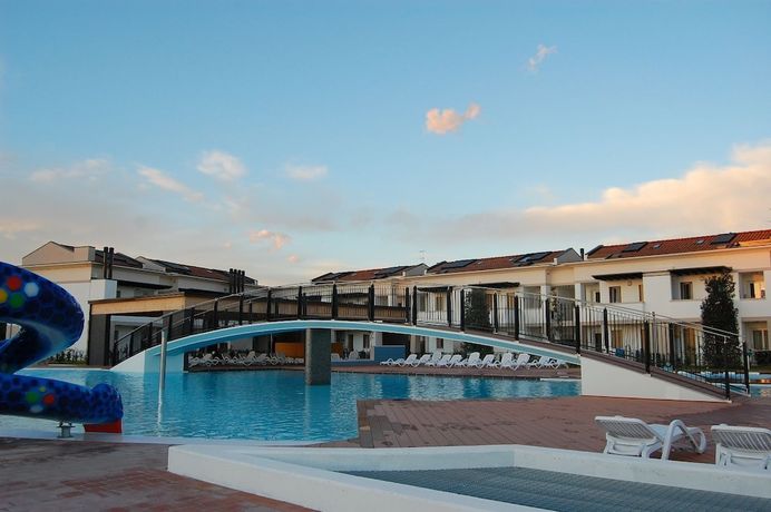 Imagen general del Apartamentos Villaggio Evanike. Foto 1