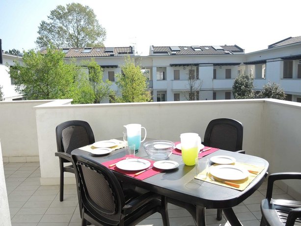 Imagen de la habitación del Apartamentos Villaggio Evanike. Foto 12