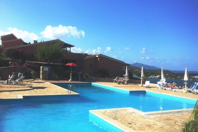 Imagen general del Apartamentos Villaggio Marineledda. Foto 5