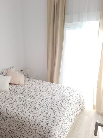 Imagen de la habitación del Apartamentos Villajovita. Foto 17