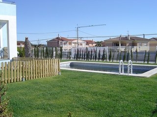 Imagen de la piscina del Apartamentos Villamar, Peñíscola. Foto 6