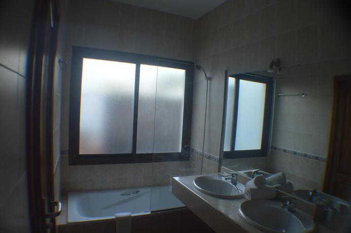 Imagen general del Apartamentos Villas Blancas. Foto 8