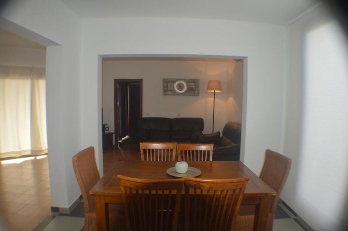 Imagen general del Apartamentos Villas Blancas. Foto 9