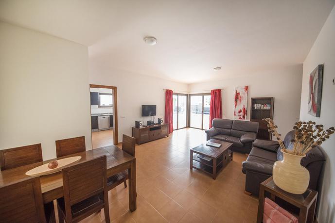 Imagen general del Apartamentos Villas Blancas. Foto 14