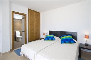 Imagen de la habitación del Apartamentos Villas De La Marina. Foto 4