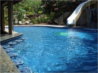 Imagen de los exteriores del Apartamentos Villas Hermosa Heights. Foto 4