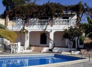 Imagen de la piscina del Apartamentos Villas Latitud. Foto 6