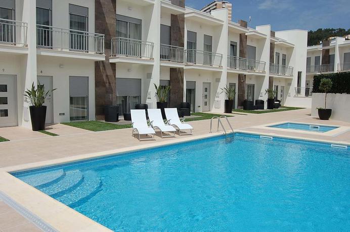 Imagen general del Apartamentos Villas Mar&eacute; R&eacute;sidence, NAZARE. Foto 2