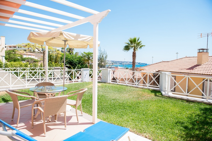 Imagen de los exteriores del Apartamentos Villas Santa Ana. Foto 11