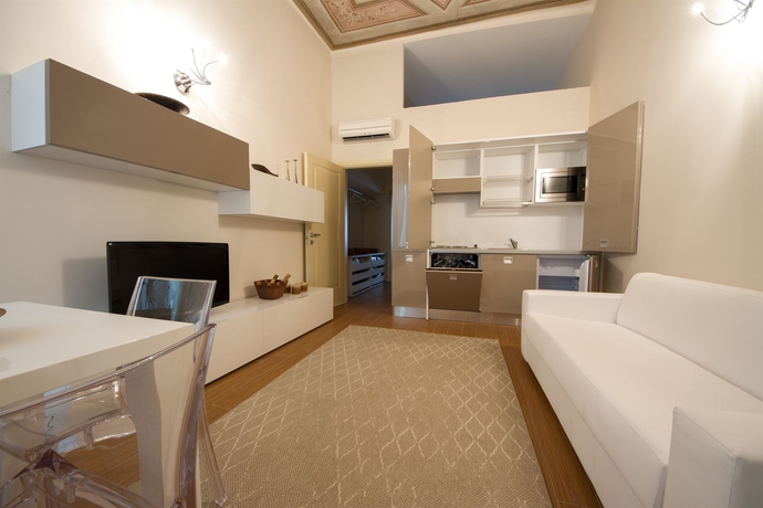 Imagen de los interiores del Apartamentos Vip Bergamo. Foto 15