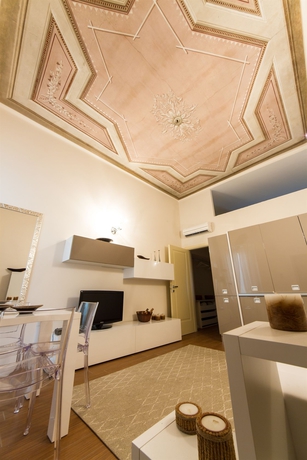 Imagen de los interiores del Apartamentos Vip Bergamo. Foto 16