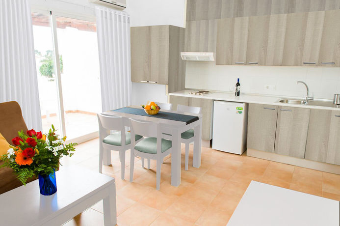Imagen general del Apartamentos Vista Alegre, Porto Cristo. Foto 3