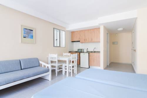 Imagen de la habitación del Apartamentos Vista Club. Foto 19