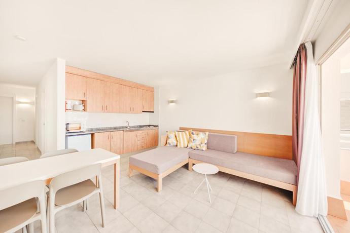 Imagen general del Apartamentos Vista Club. Foto 9