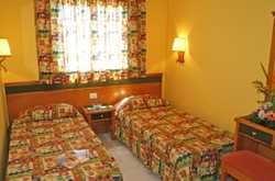 Imagen de la habitación del Apartamentos Vista Dorada. Foto 1