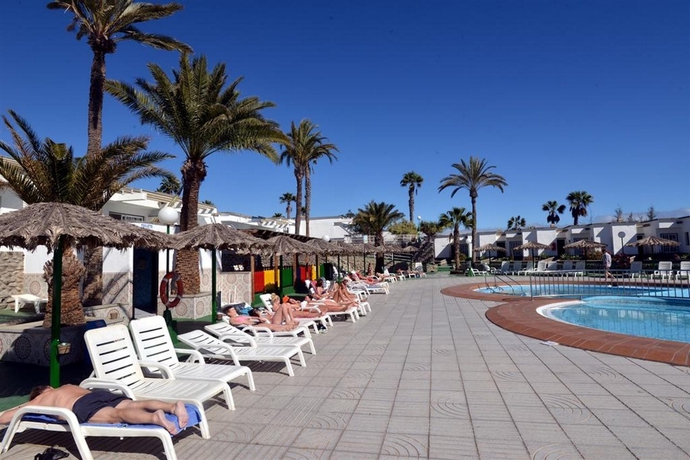 Imagen general del Apartamentos Vista Oasis. Foto 8