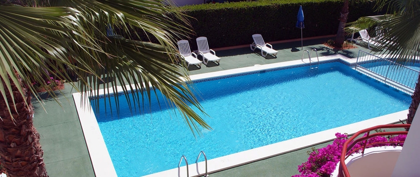 Imagen de la piscina del Apartamentos Vista Playa I. Foto 6