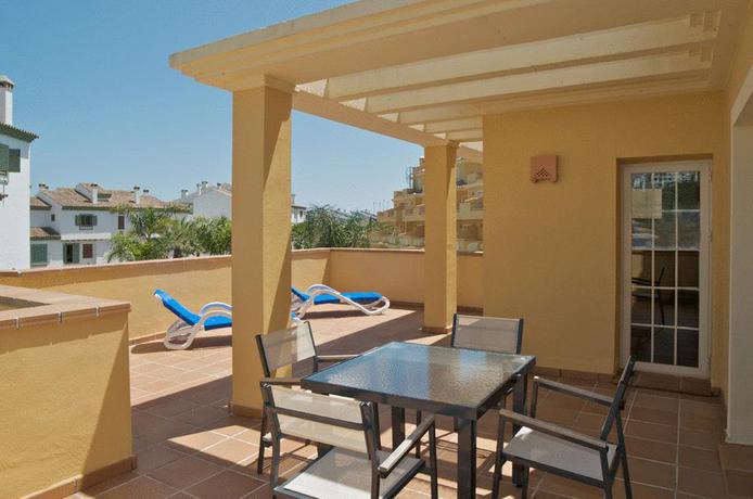 Imagen general del Apartamentos Vista Real, La L&iacute;nea de la Concepci&oacute;n. Foto 4