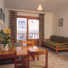 Imagen de los interiores del Apartamentos Vista Sol. Foto 2