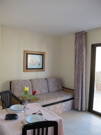 Imagen de los interiores del Apartamentos Vistamar, Benidorm - Playa Levante. Foto 5