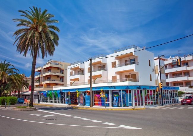 Imagen de los exteriores del Apartamentos Vistamar I - Mc Ibiza. Foto 11