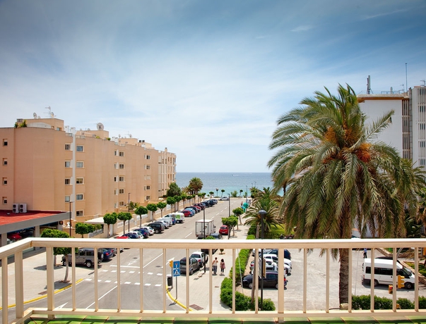 Imagen de la habitación del Apartamentos Vistamar I - Mc Ibiza. Foto 8