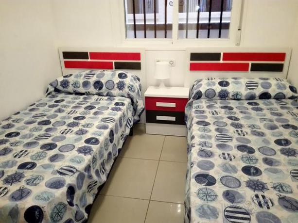 Imagen general del Apartamentos Vistamar Marina DOr 3000. Foto 12