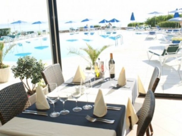 Imagen general del Apartamentos Vistamar, Santo Tomas. Foto 3