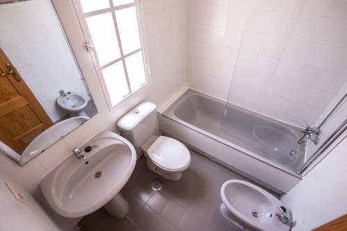 Imagen de la habitación del Apartamentos Vistamojacar. Foto 13