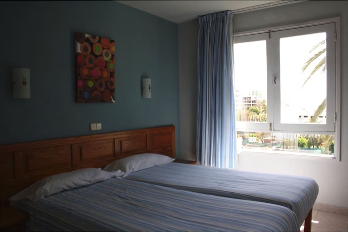 Imagen de la habitación del Apartamentos Walhalla, Playa del Inglés. Foto 6