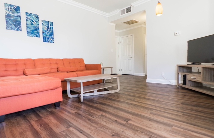 Imagen de los interiores del Apartamentos Wellworth. Foto 16