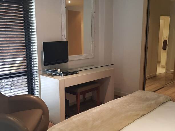 Imagen de la habitación del Apartamentos Weom Apartments. Foto 12