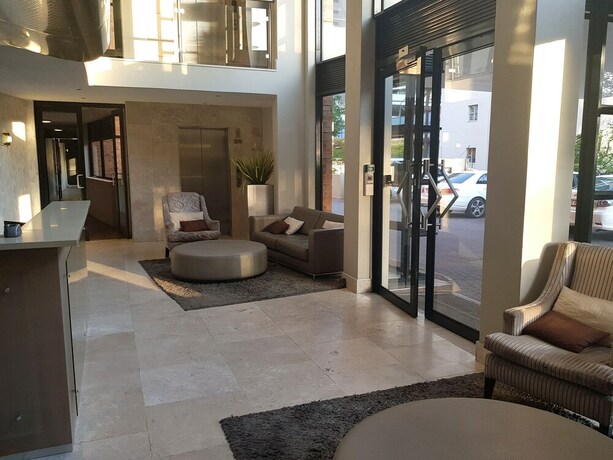 Imagen de los interiores del Apartamentos Weom Apartments. Foto 35