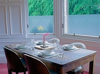 Imagen general del Apartamentos West End, Edimburgo. Foto 15