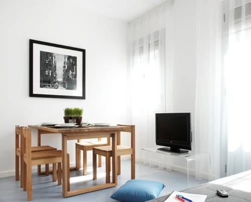 Imagen general del Apartamentos Whotells Barceloneta. Foto 8