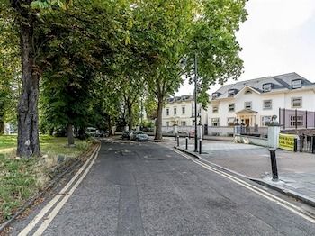 Imagen de los exteriores del Apartamentos Windsor Holiday. Foto 15