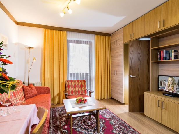 Imagen de los interiores del Apartamentos Winkler. Foto 14
