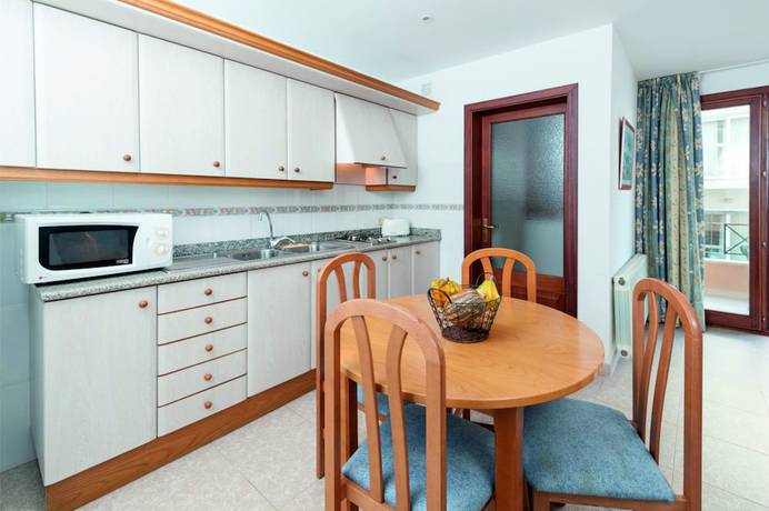 Imagen de la habitación del Apartamentos Xaloc HRC. Foto 12