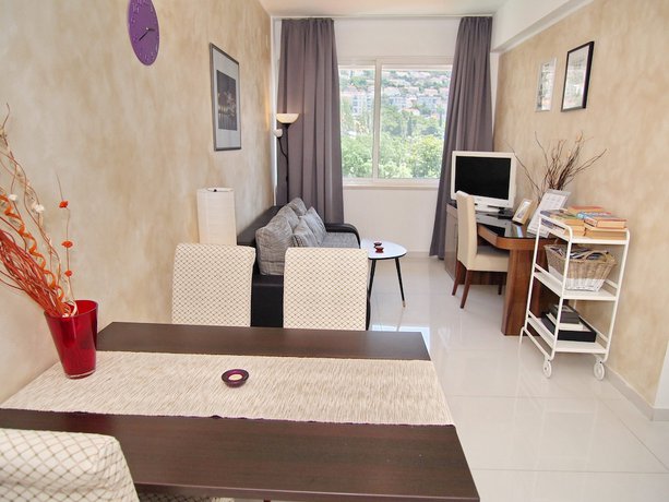 Imagen de la habitación del Apartamentos Xandy. Foto 10