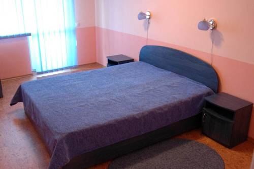 Imagen de la habitación del Apartamentos YaltaPartments. Foto 30