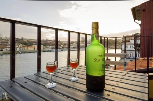 Imagen general del Apartamentos Youropo - Ribeira Porto. Foto 4