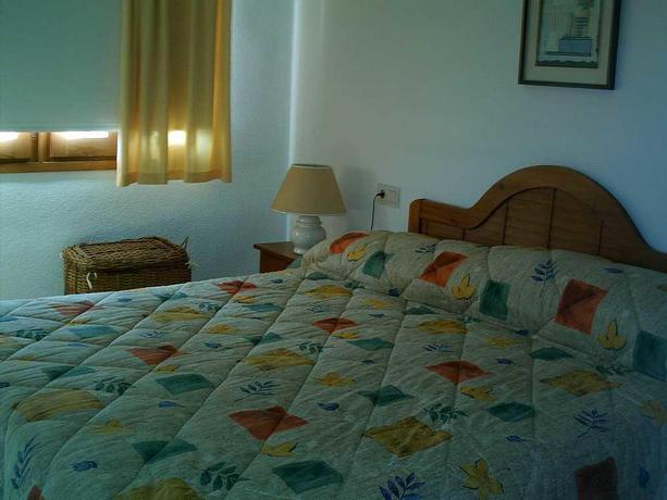 Imagen de la habitación del Apartamentos Zenia 3000. Foto 4