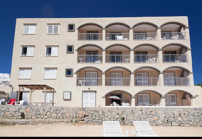 Imagen general del Apartamentos Zodiac, Playa es Can&aacute;. Foto 1