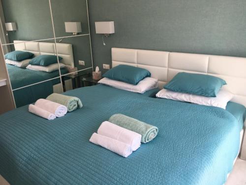 Imagen general del Apartamentos happy apartments tenerife – apartment glamour - island village. Foto 3
