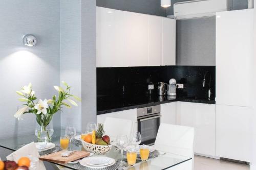 Imagen general del Apartamentos happy apartments tenerife – apartment glamour - island village. Foto 4