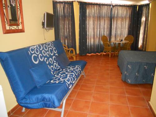 Imagen de la habitación del Apartamentos la Atarraya. Foto 6