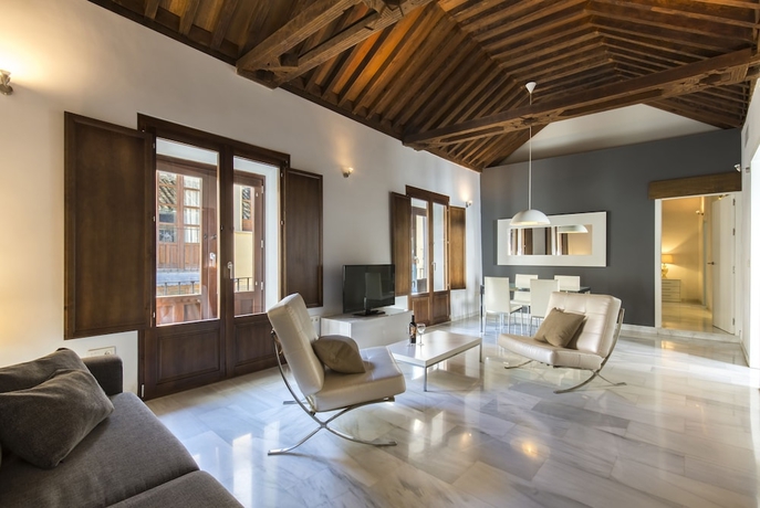 Imagen general del Apartamentos tuGuest Elvira Suite. Foto 1