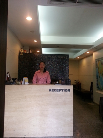 Imagen de los interiores del Aparthotel 128 Room and Massage. Foto 15