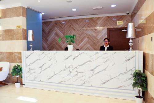 Imagen de los interiores del Aparthotel AL Fakhama Plaza. Foto 12